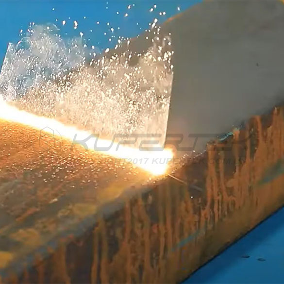 Laser metal cleaning